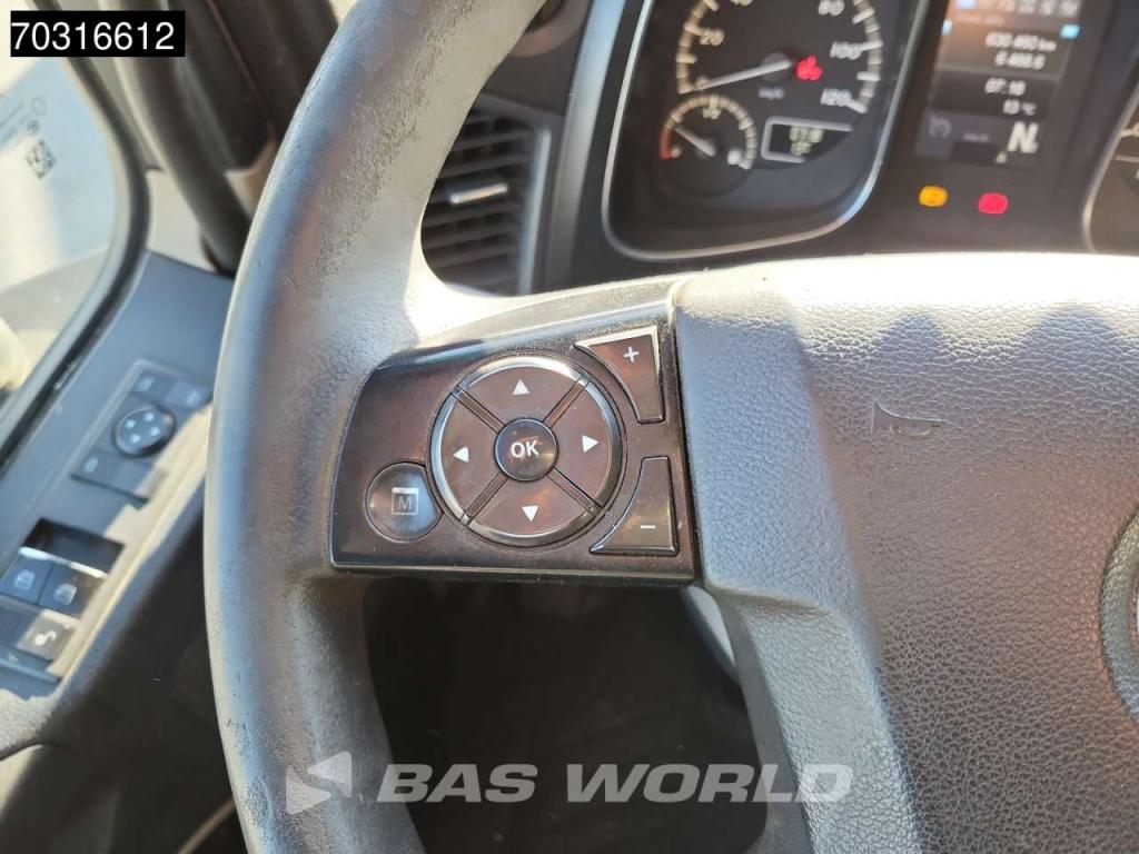 Mercedes-Benz Actros 1851 4X2 StreamSpace Retarder Photo 23