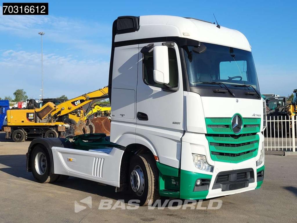 Mercedes-Benz Actros 1851 4X2 StreamSpace Retarder Photo 8