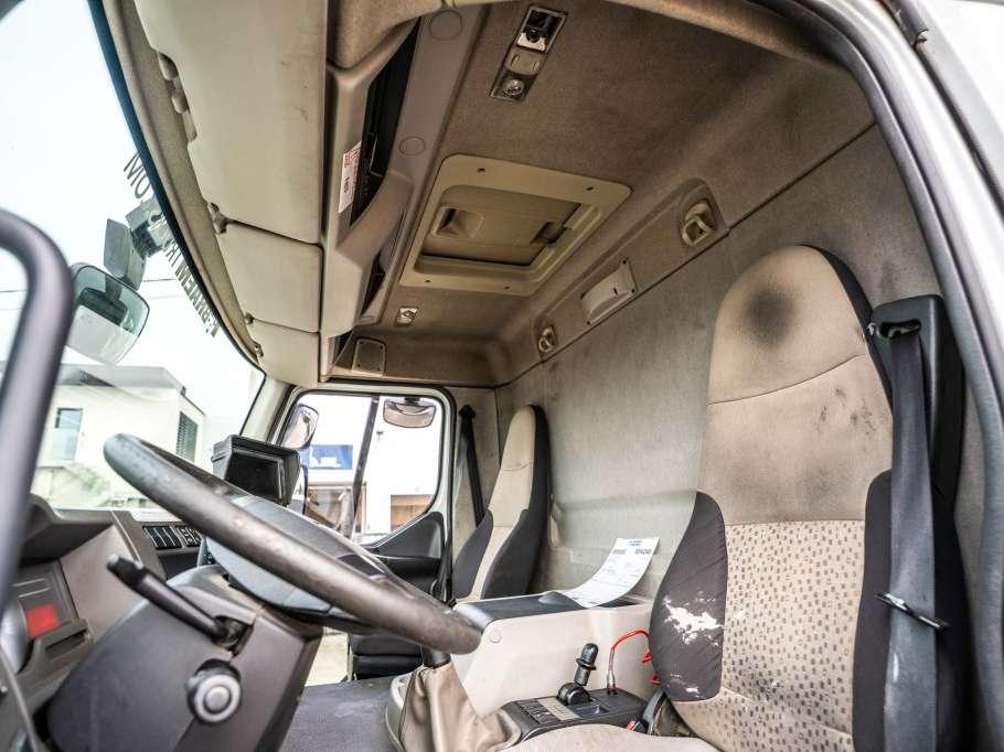 Renault PREMIUM 270 DXI+DHOLLANDIA Photo 18
