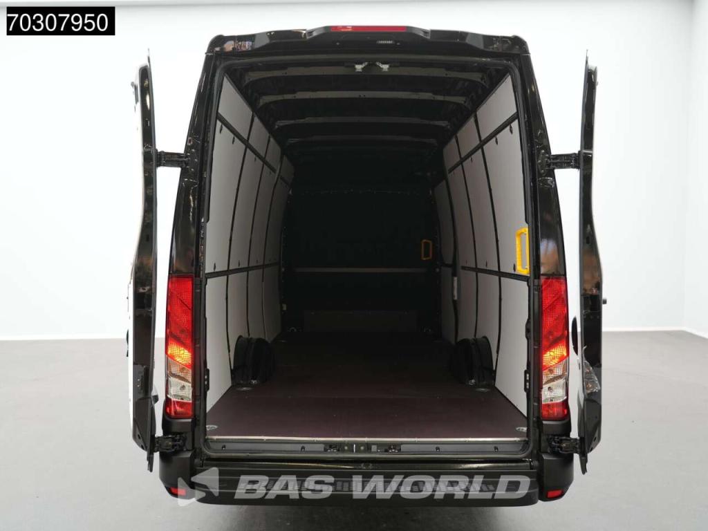 Iveco Daily 35S18 3.0L Automaat L3H2 180PK 3,5t Trekgewicht ACC Airco Cruise Camera Parkeersensoren CarPl Photo 9