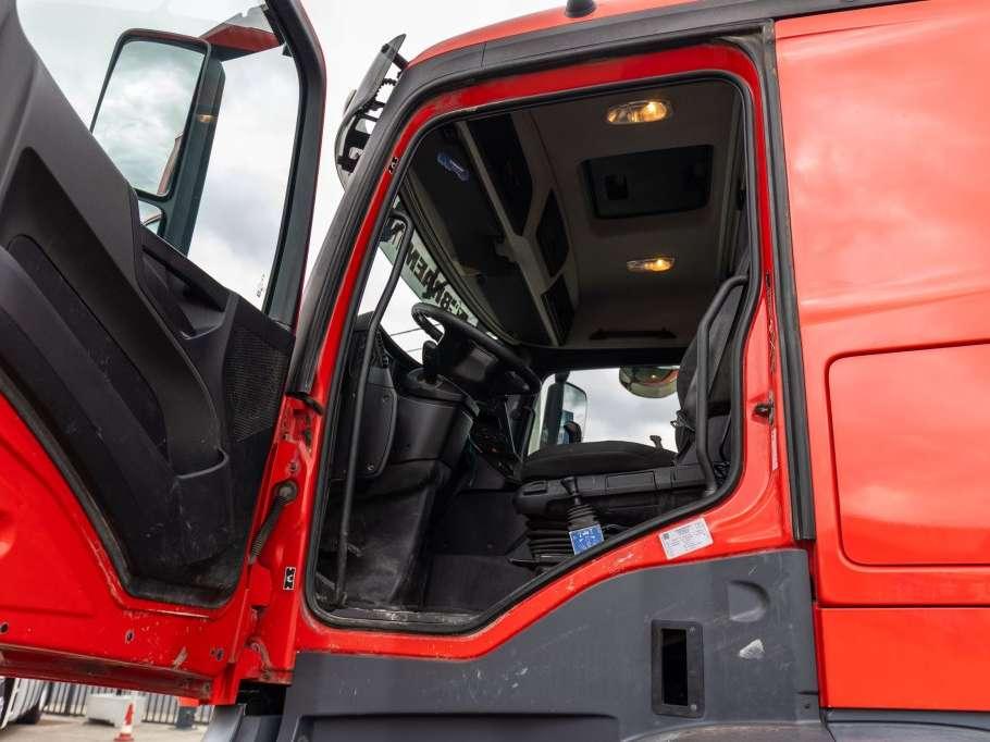 Mercedes-Benz AROCS 1840 AS - 4X4 (cardan)+MANUAL+KIPHYDR. Photo 10