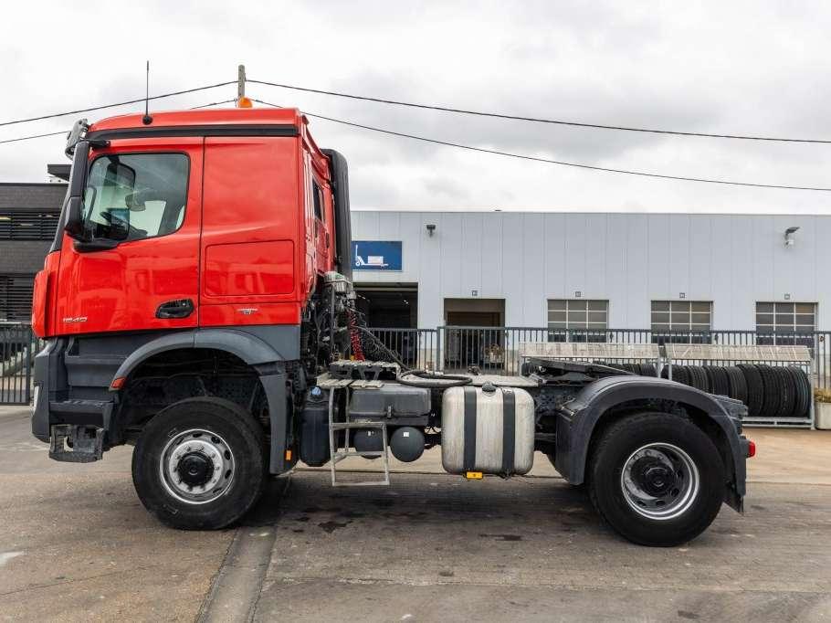 Mercedes-Benz AROCS 1840 AS - 4X4 (cardan)+MANUAL+KIPHYDR. Photo 8