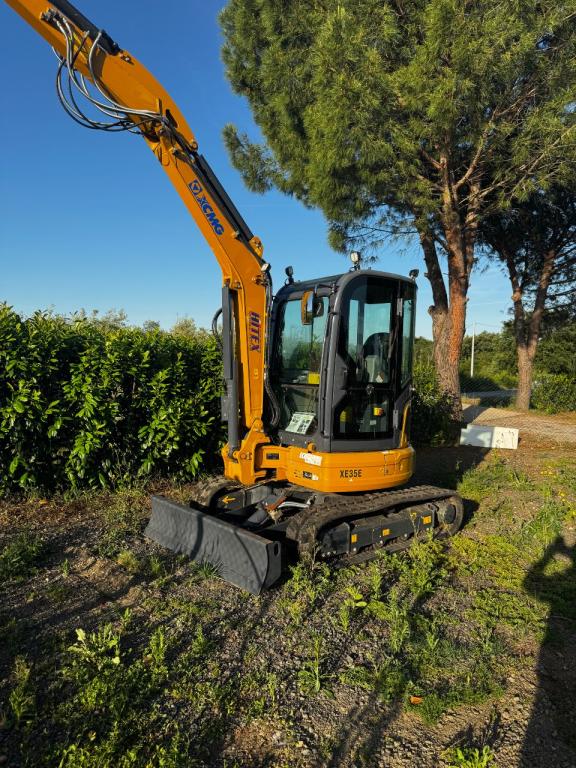 XCMG XE 35 Photo 1