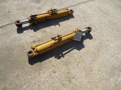Bucket rotation piston for Benfra 215 sold by OLM 90 Srl