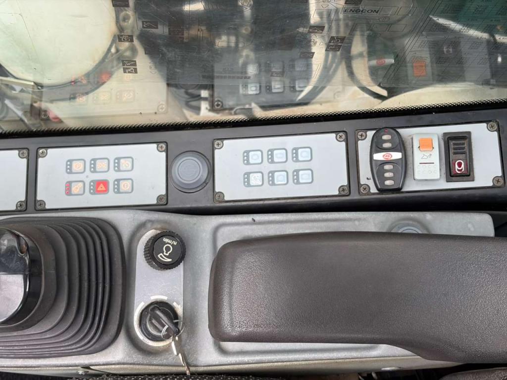 Liebherr A916 Photo 24