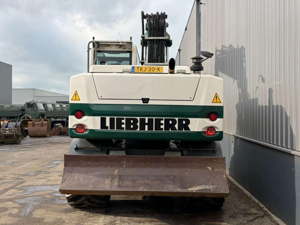 Liebherr A916 Photo 4