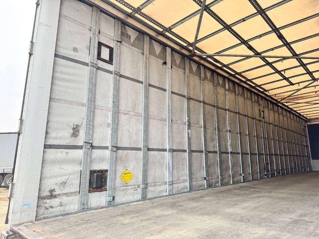 Schmitz Cargobull SCB*S3T Drankentrailer / 3 Axles / Speed Curtain Photo 11