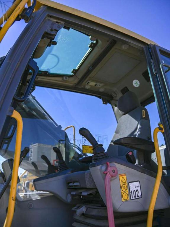 Volvo EC210CNL Photo 18