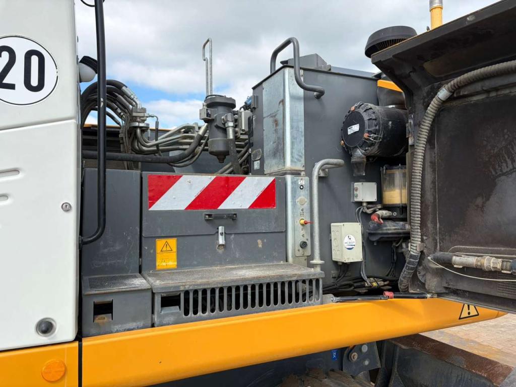 Liebherr A920 Photo 19