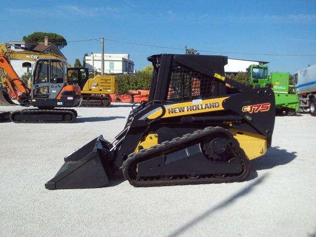 New Holland C175 Photo 4