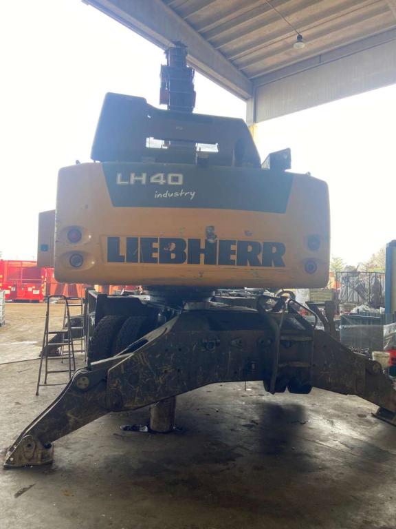 Liebherr LH40 Photo 2