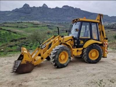 JCB 4CX sold by Omeco Spa