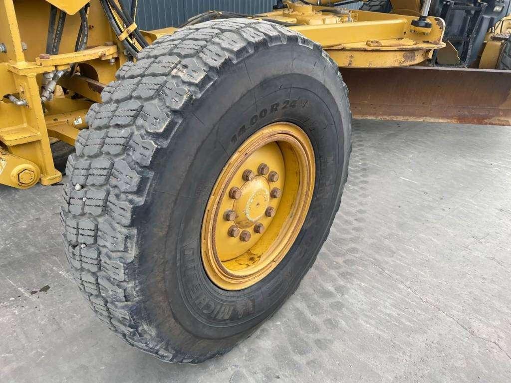 Caterpillar 140M Photo 18