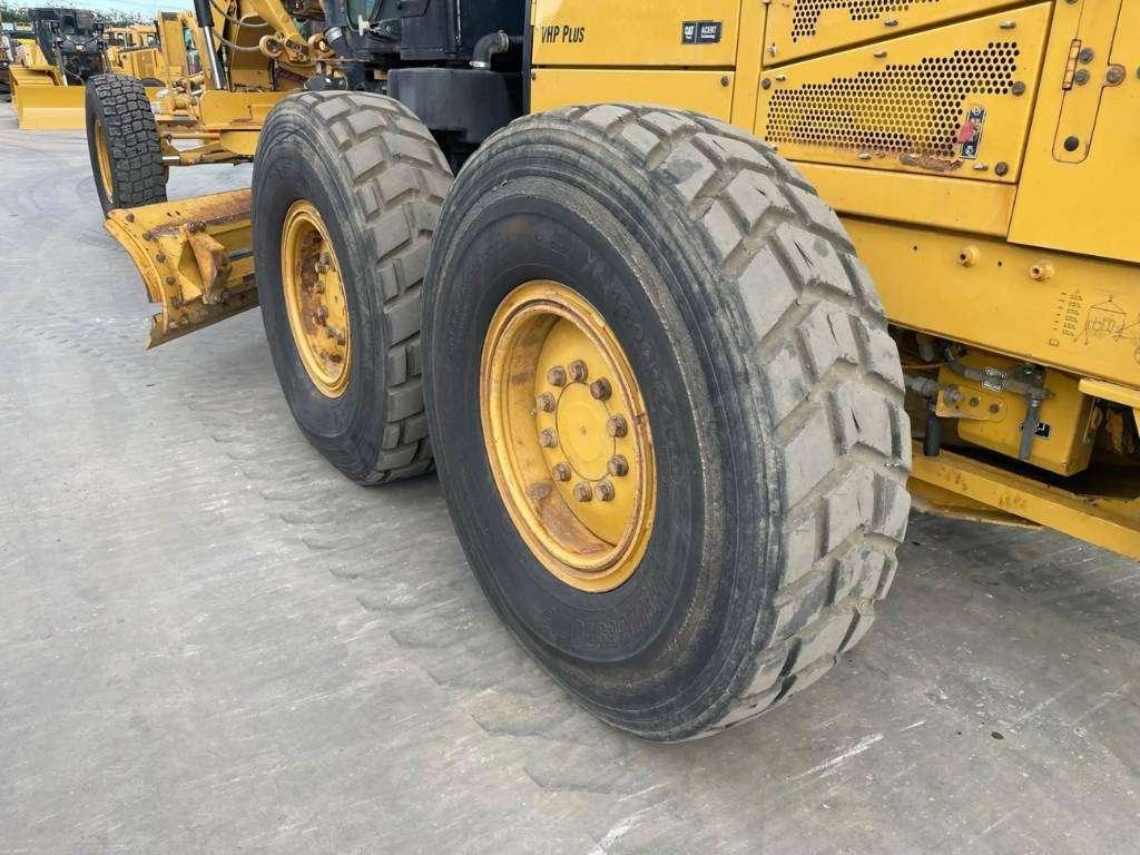 Caterpillar 140M Photo 19