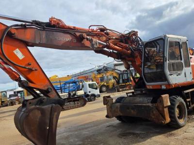 Fiat Hitachi FH 200 W.3 sold by Solderer Srl