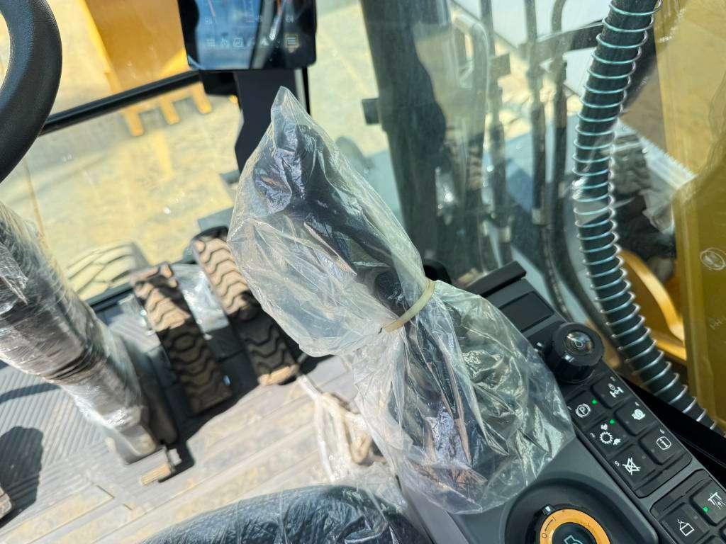 Caterpillar M315GC - BRAND NEW / UNUSED / Hammer Lines Photo 10