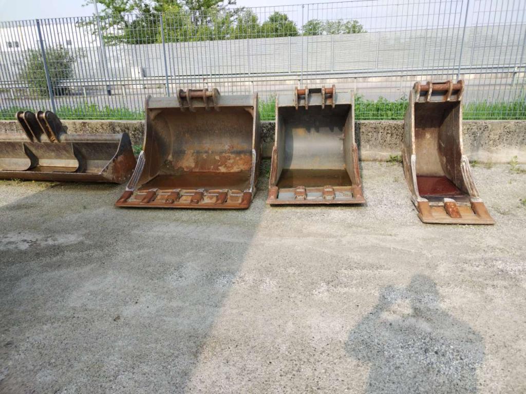 Volvo EC210 Photo 7