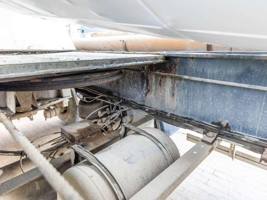 Renders BETON MIXER 12M3 + MOTOR (MALAXEUR/MISCHER) Photo 23