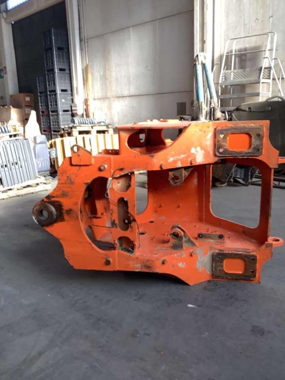 Framework for Hitachi ZW250-6 Photo 2