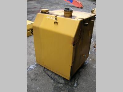Diesel tank for Caterpillar 325 D sold by PRV Ricambi Srl