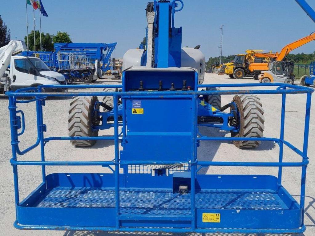 Genie ZX135/70 Photo 2