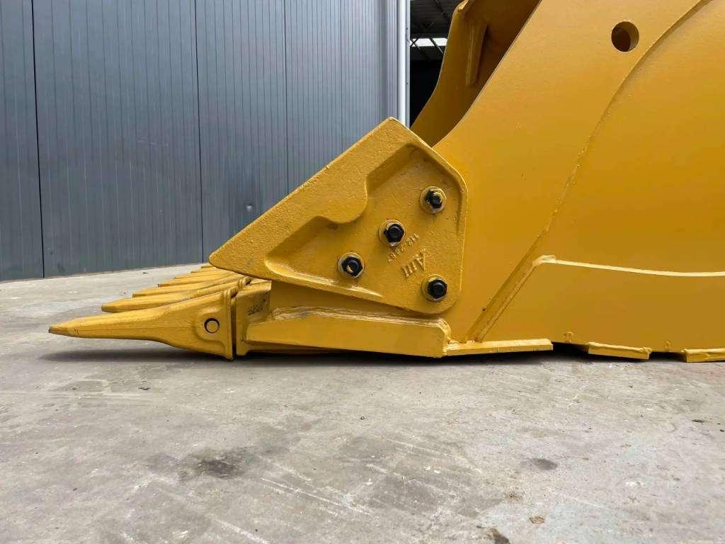 Caterpillar 349D2 - TB Photo 24