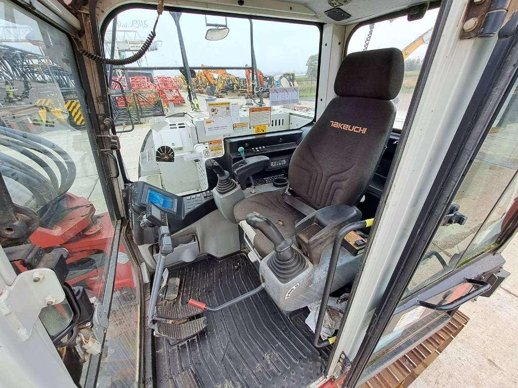 Takeuchi TB2150 Photo 21