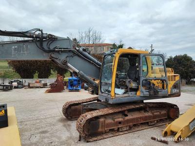 Volvo EC210BNLC sold by Omeco Spa