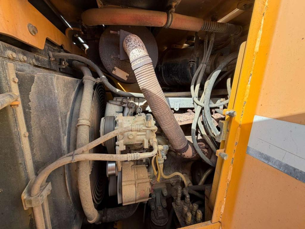 Liebherr LR622B Photo 29