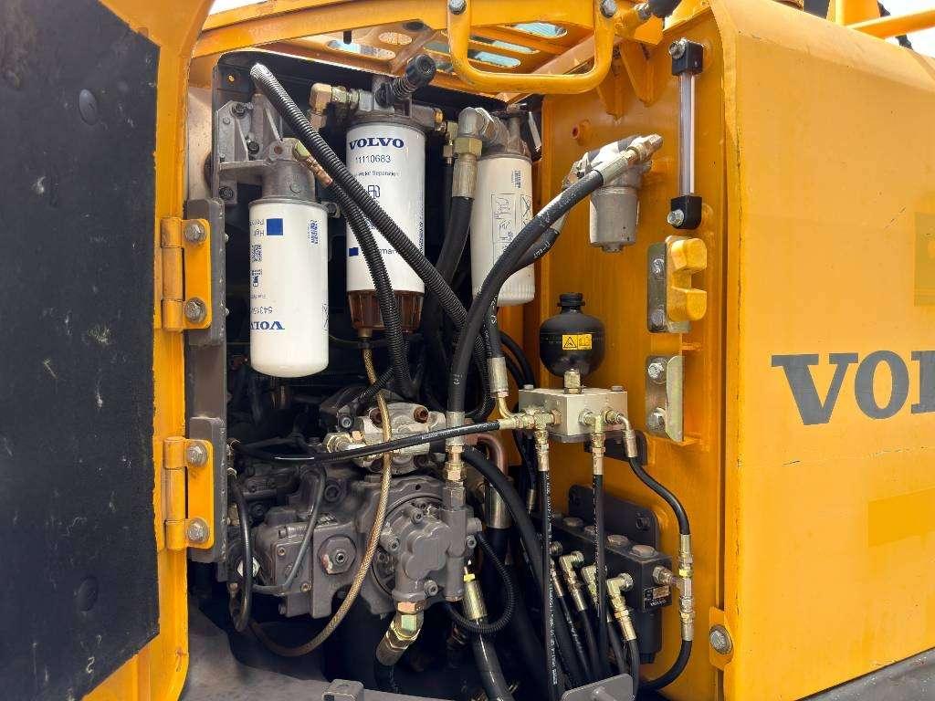Volvo ECR145CL VA Photo 18