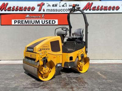 Volvo DD25w sold by Massucco T. Srl