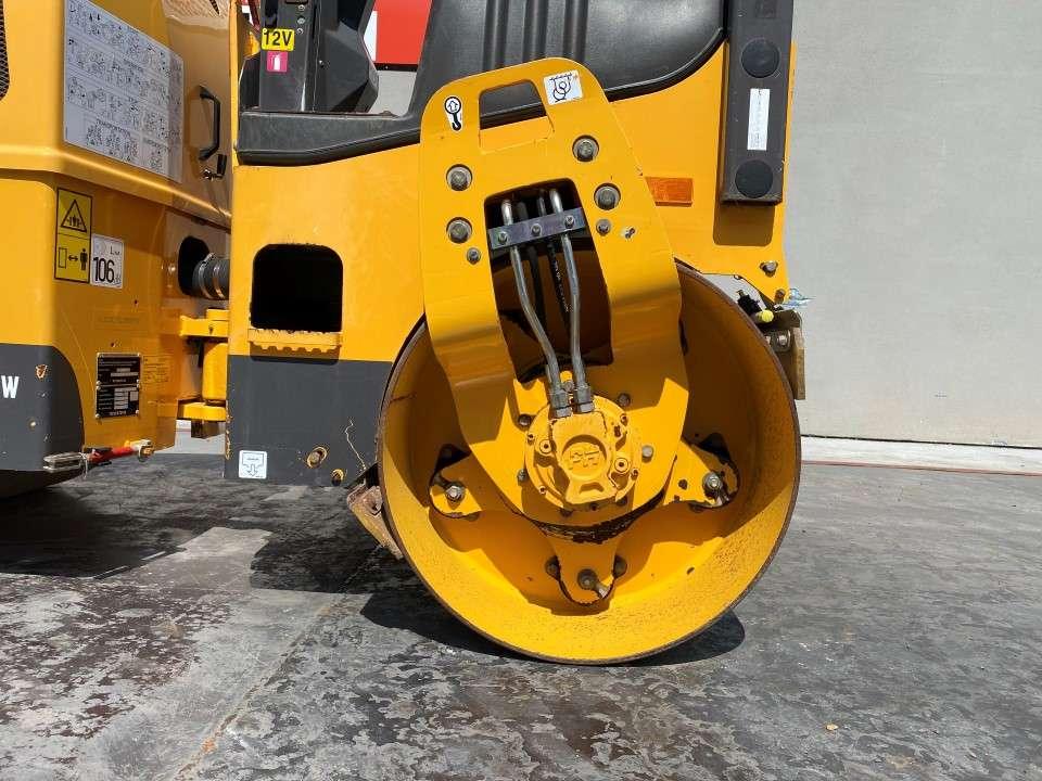 Volvo DD25w Photo 9