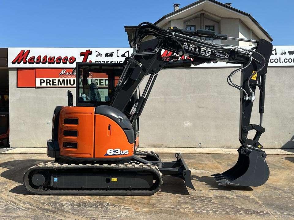 Hitachi ZX63U Photo 23