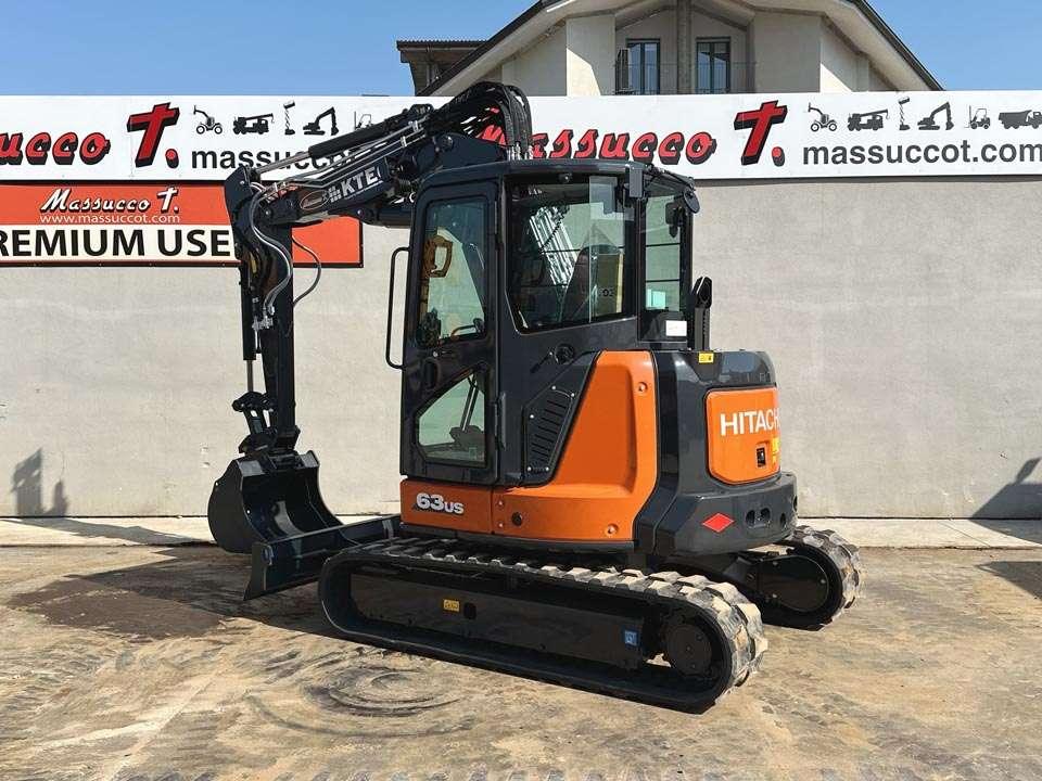 Hitachi ZX63U Photo 3