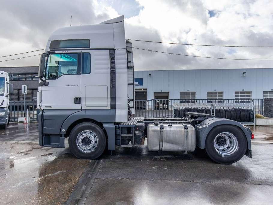 Man TGX 18.470 XXL BLS + KIPHYDR. Photo 2