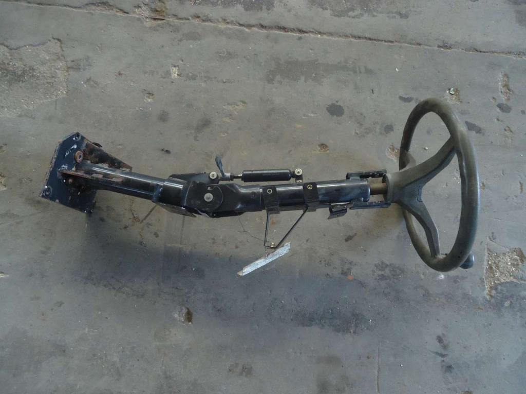 Steering column for Fiat Hitachi W130 - 110 Photo 2