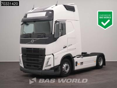 Volvo FH 500 4X2 XL 2x Tanks Standklima ACC TÜV sold by BAS World B.V.