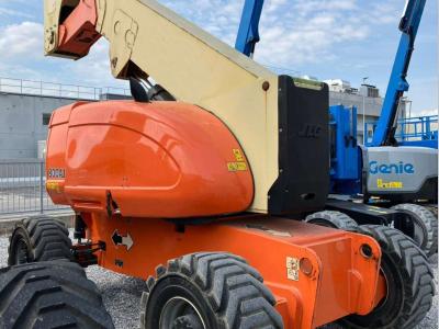 JLG 800AJ sold by TECNO-GRU S.p.a.