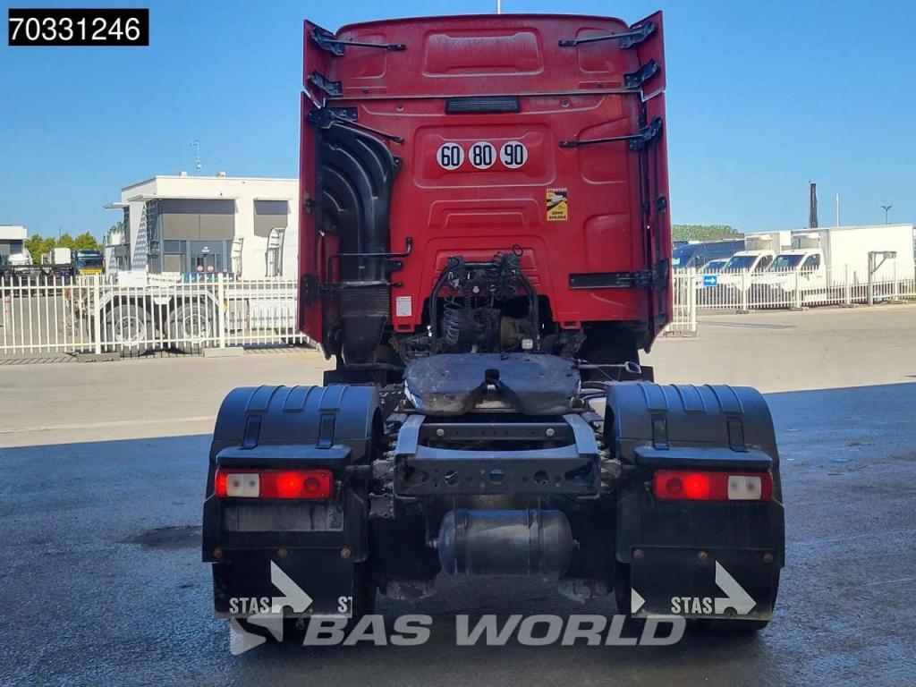 Renault T 460 4X2 SleeperCab Hydraulic Photo 10