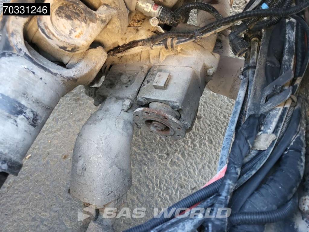 Renault T 460 4X2 SleeperCab Hydraulic Photo 14