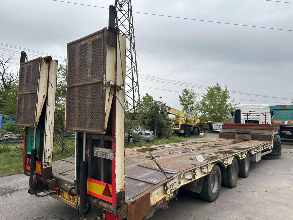 FGM Flatbed semi-trailer Photo 11