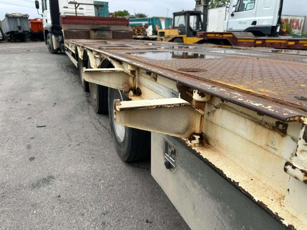 FGM Flatbed semi-trailer Photo 8