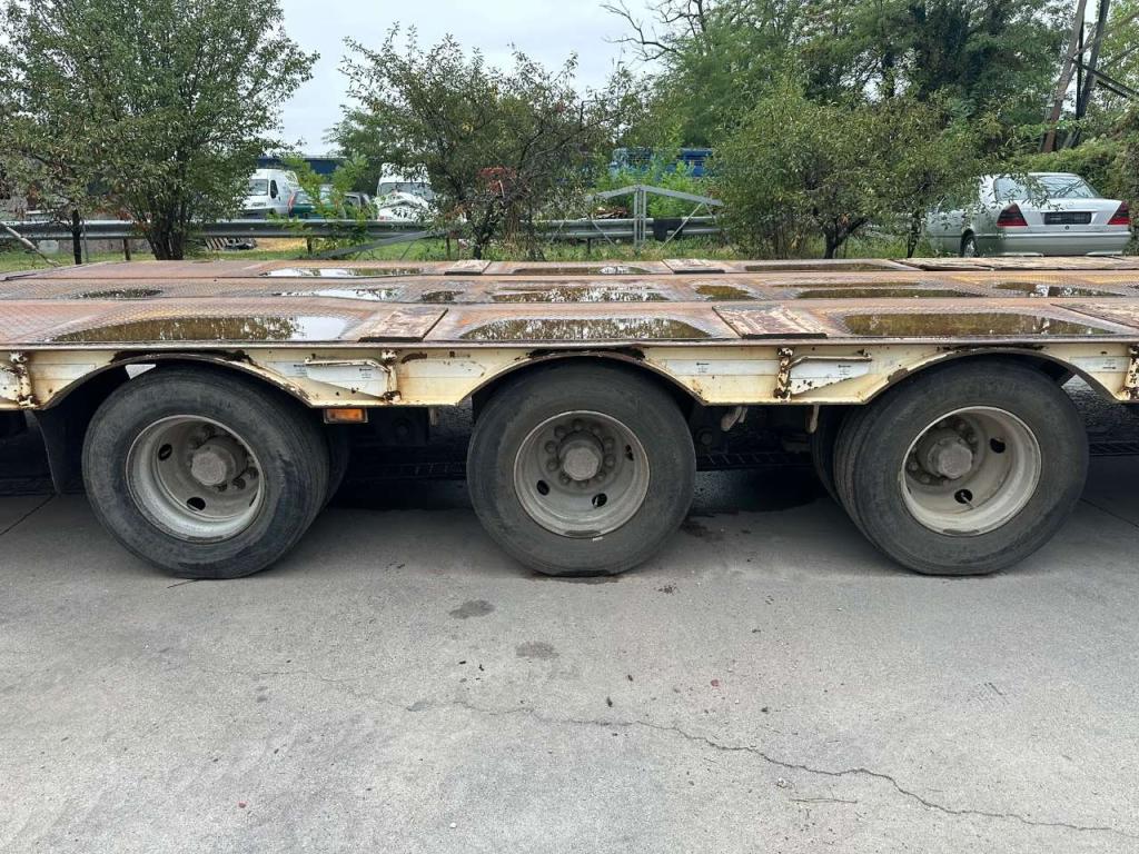 FGM Flatbed semi-trailer Photo 9
