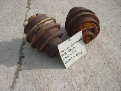 Carrier rollers for Komatsu D31S sold by OLM 90 Srl