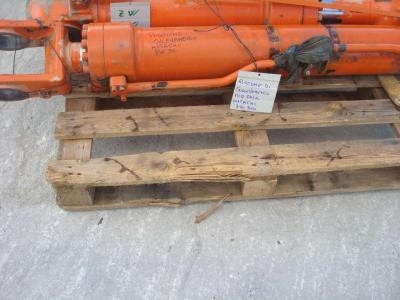 Lifting piston for Hitachi ZW310 sold by OLM 90 Srl
