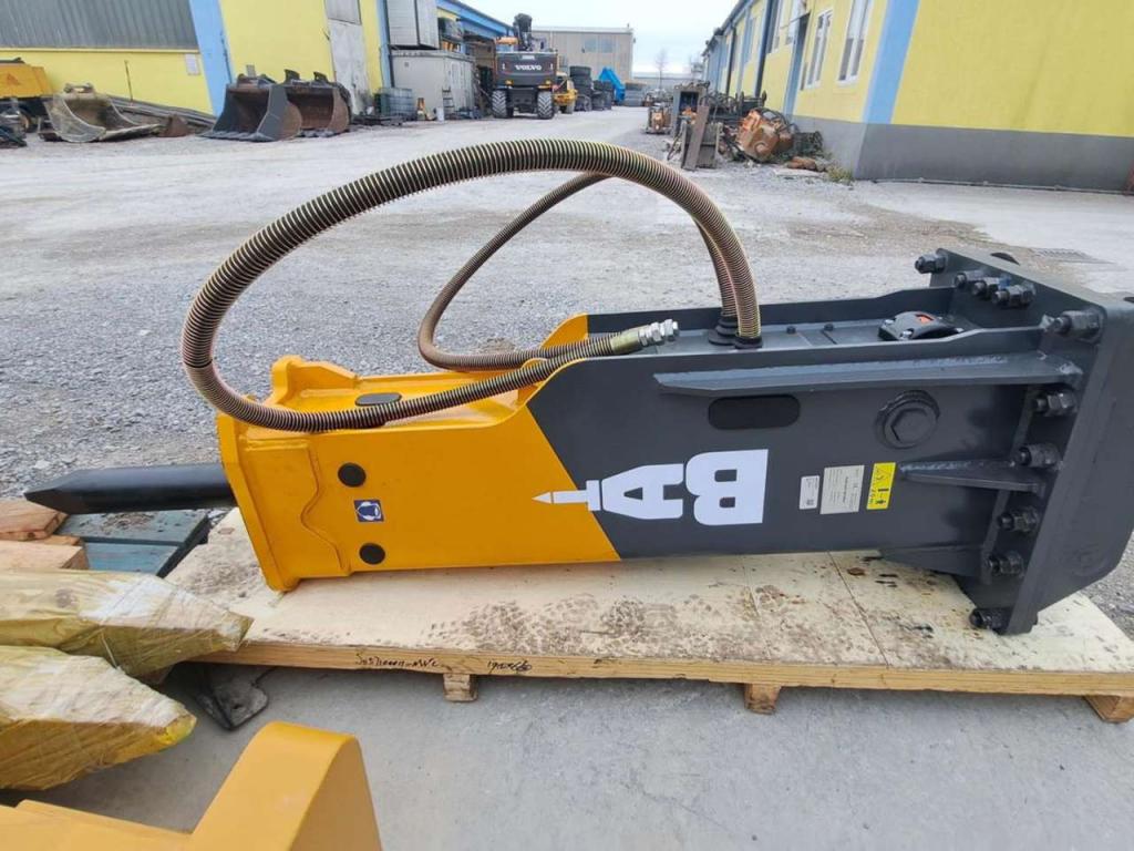 Other manufacturers BAT 140 Photo 16