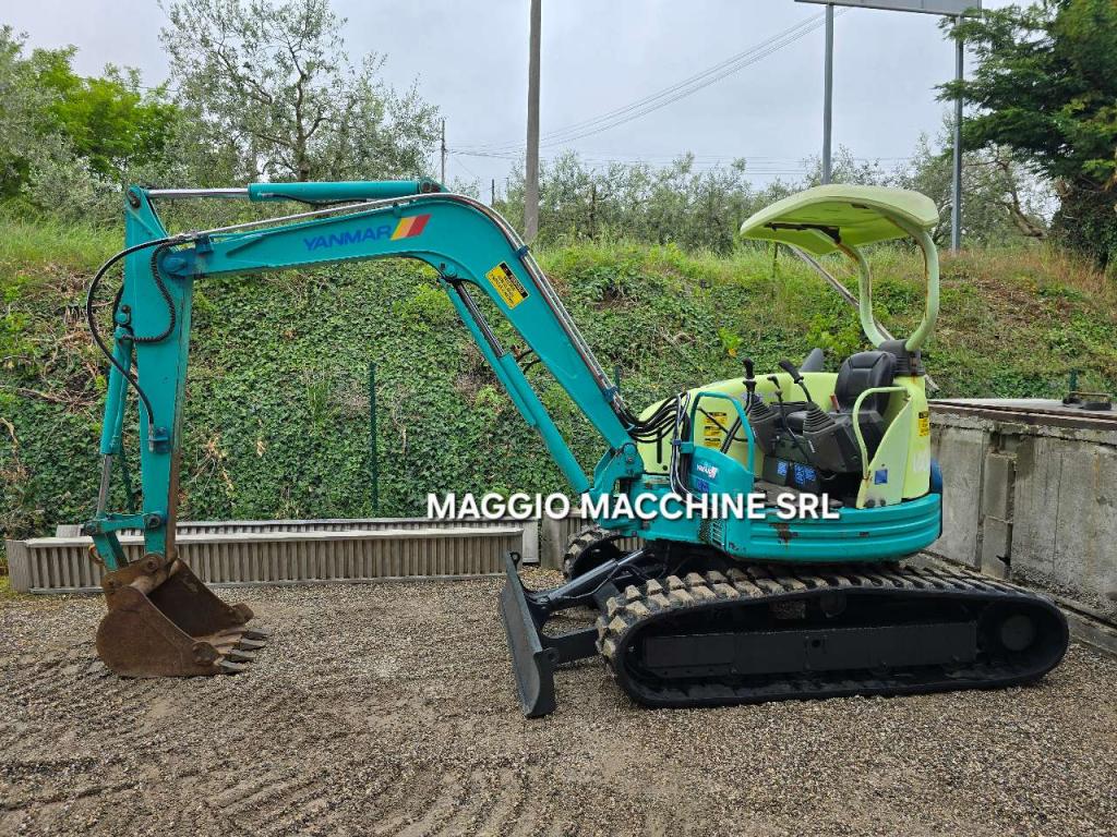 Yanmar VIO40 Photo 7