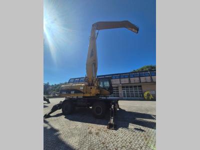 Caterpillar M325D Photo 1