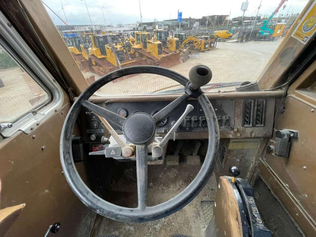 Caterpillar 773B Photo 16