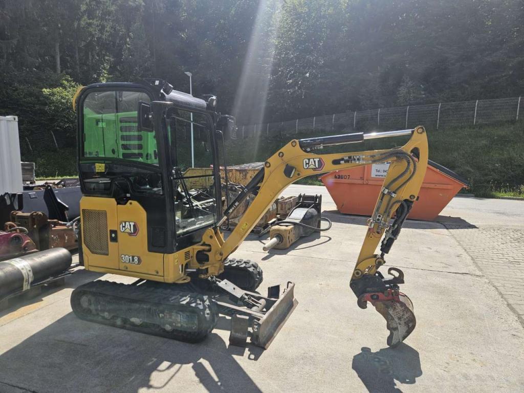 Caterpillar 301.8 Photo 2